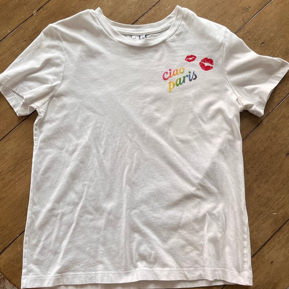 & Other Stories Crewneck T-Shirt w/ Logo/Graphics Ciao Paris / Kiss. Size 4.